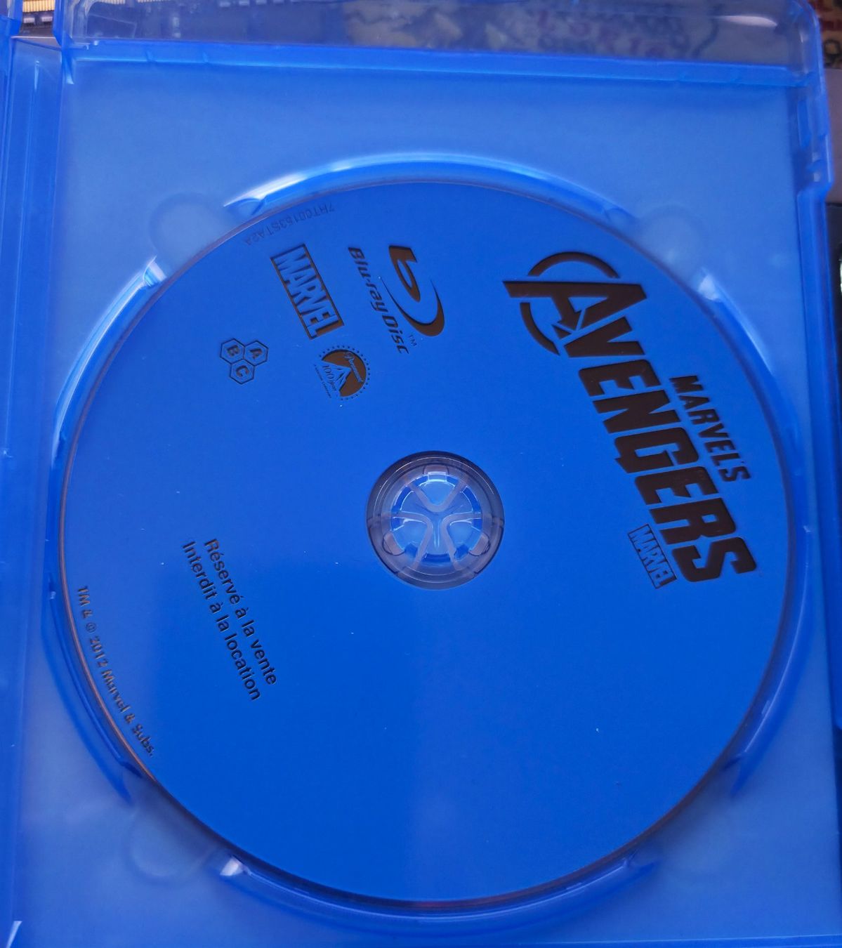 Alle DVDs: Avengers (2012) - Blu-ray – Gebraucht aus Semsales von __Florian__ 1