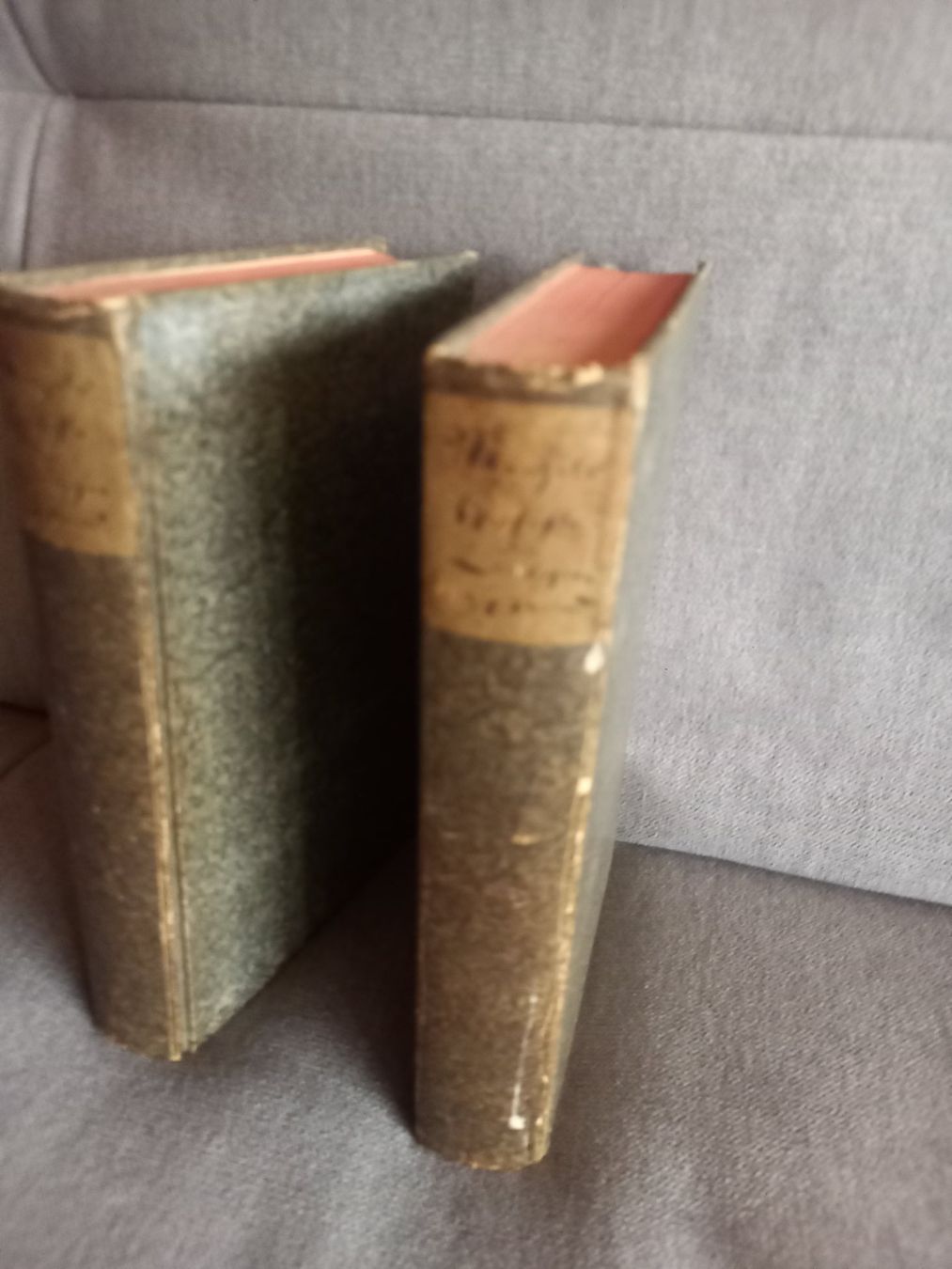 Libri: 2  Bücher Geschichte der Deutschen   Menzel – Usato da Nesslau venduto da Jakobi01
