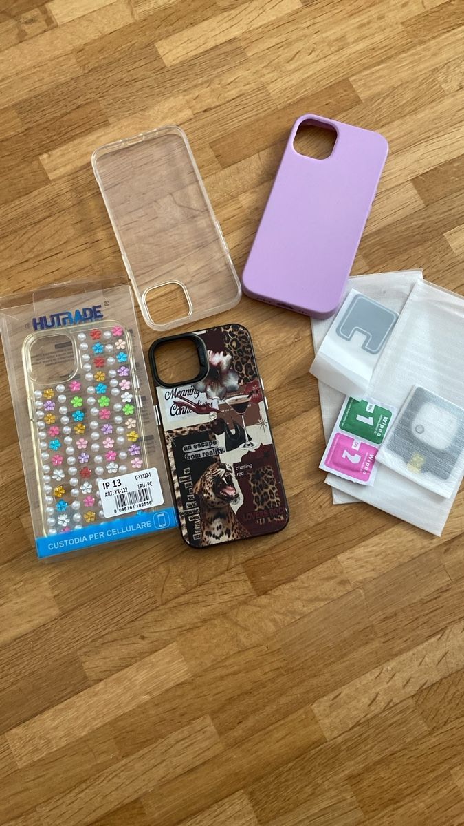 Apple Cover & Protezioni schermo: Iphone 13 zubehör  – Usato da Buochs venduto da sen_7sbw