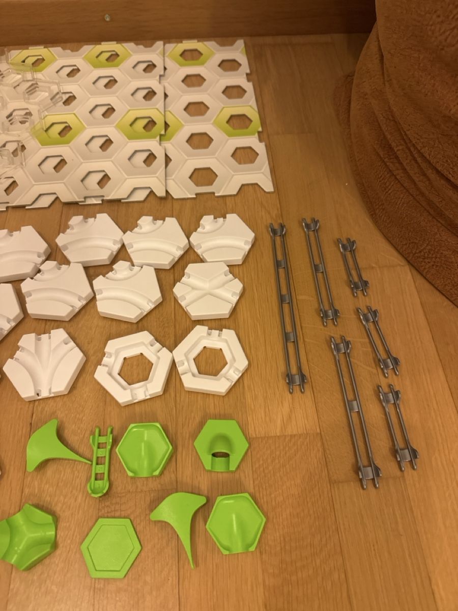 Ravensburger Spielzeuge: Gravi Trax Starter Set + extra Bausteine  – Gebraucht aus Zuzwil SG von DanielaB46 8