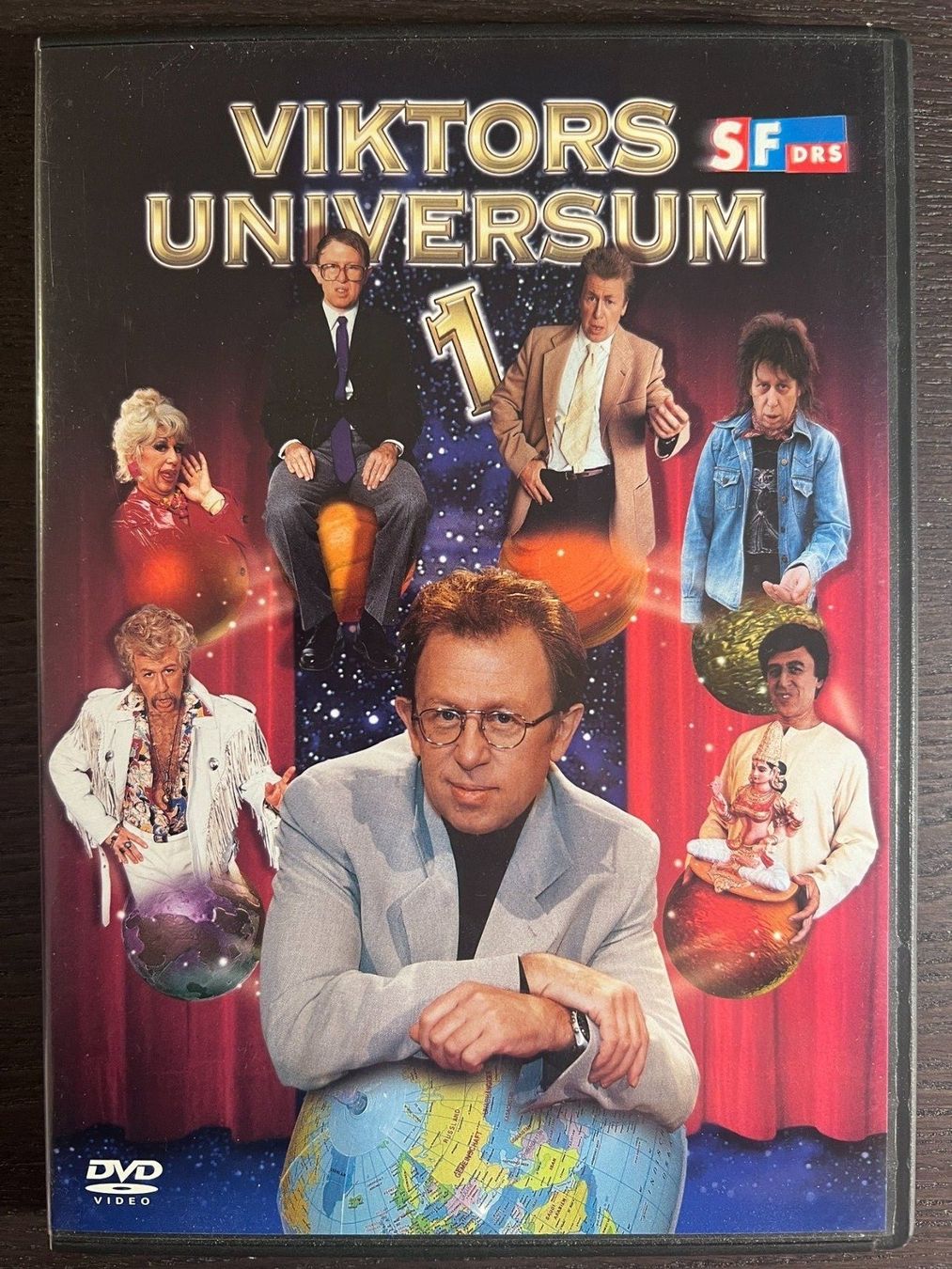 Tutti i DVDs: Viktors Universum 1 – Usato da Zürich venduto da FilmFreunde