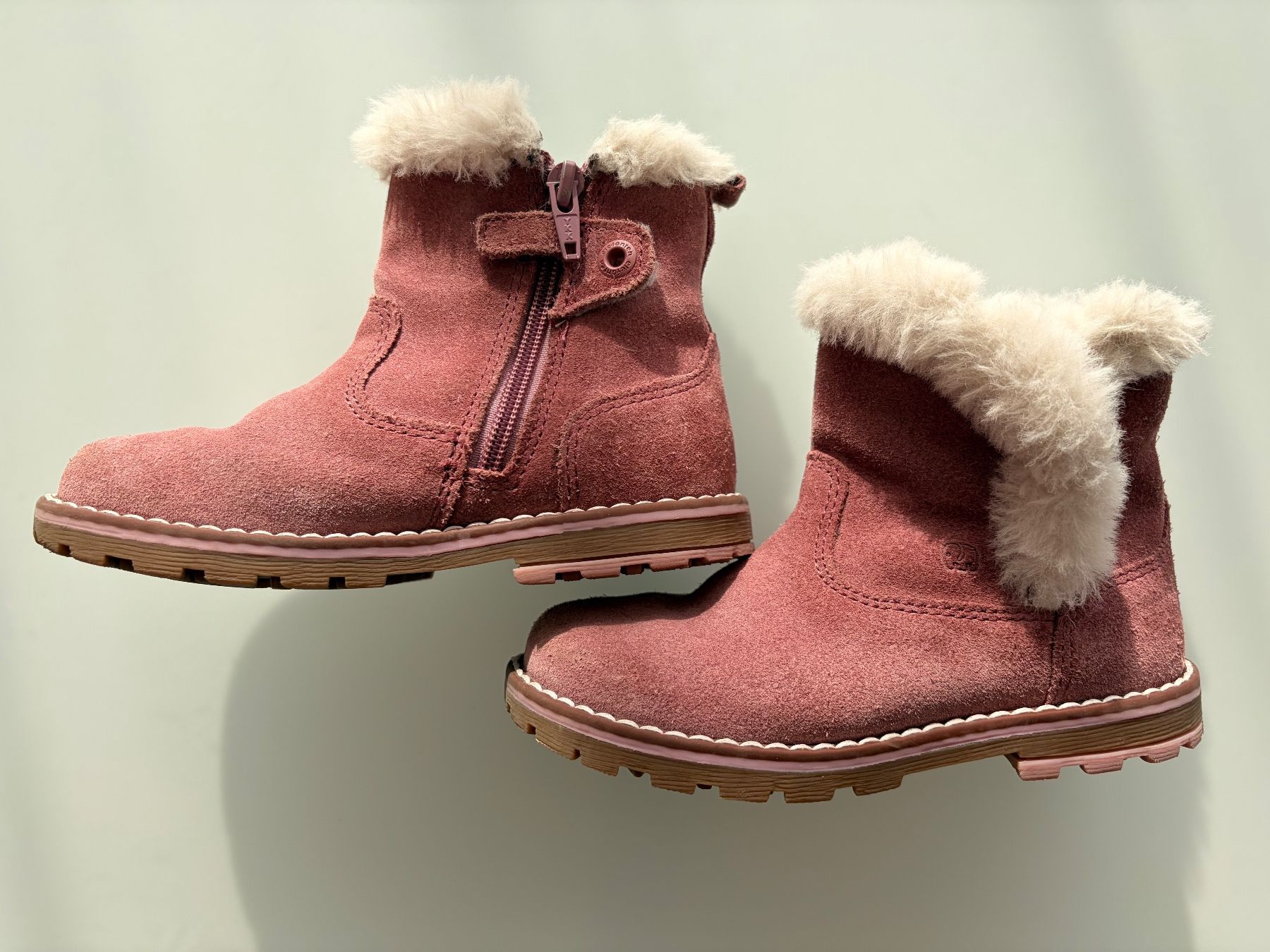 Elefanten Schuhe für Mädchen: Elefanten Grösse 24 – Gebraucht aus Lohn-Ammannsegg von LaCoLiNe 1