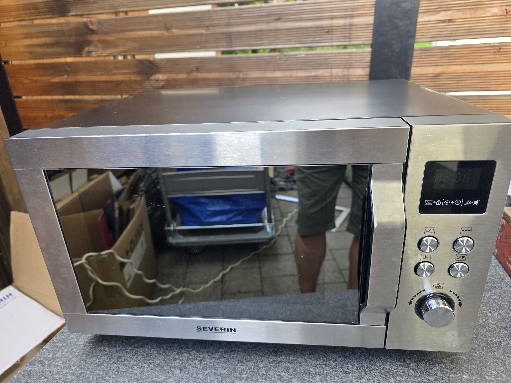 Appareils de cuisine: Severin Microwelle/Doppelgrill  – D'occasion à Riedt b. Erlen par Gugus1970 2