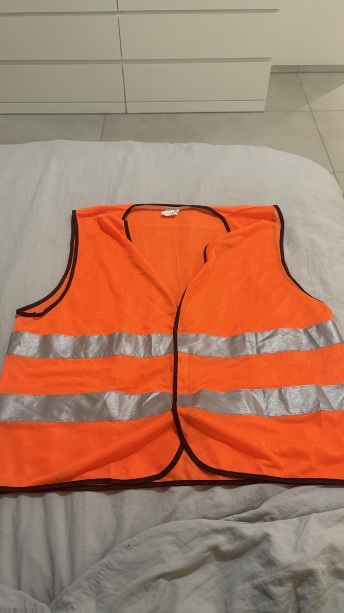 Gilets & Westen: Warnweste orange mit Reflexstreifen – Gebraucht aus Zürich von alivasalli