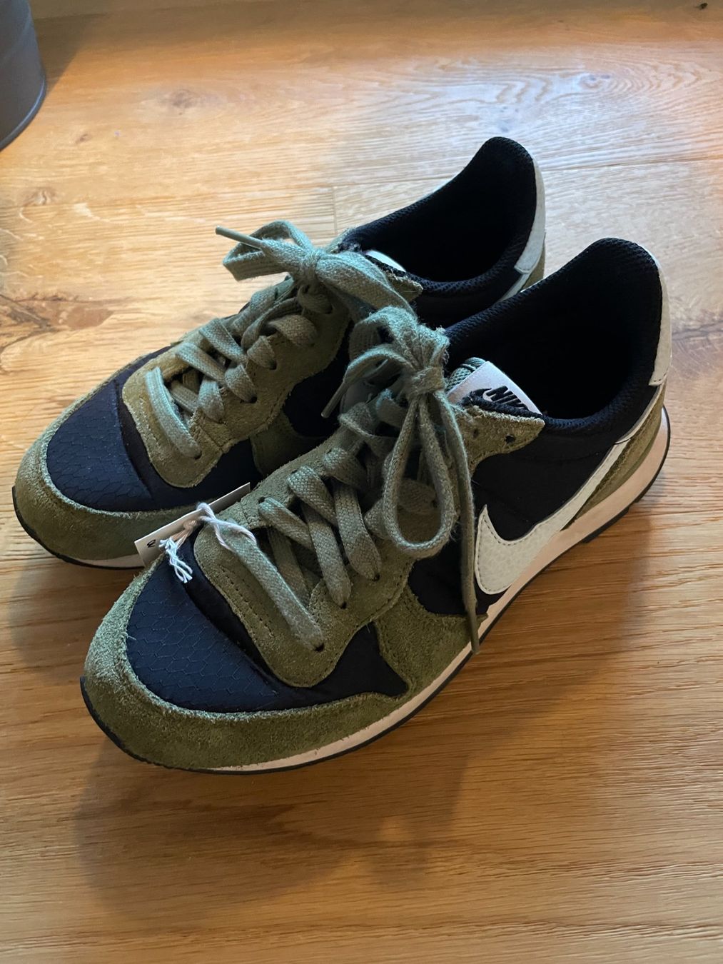 Nike Scarpe da uomo: Nike Schuhe – Usato da Niederhünigen venduto da celae01