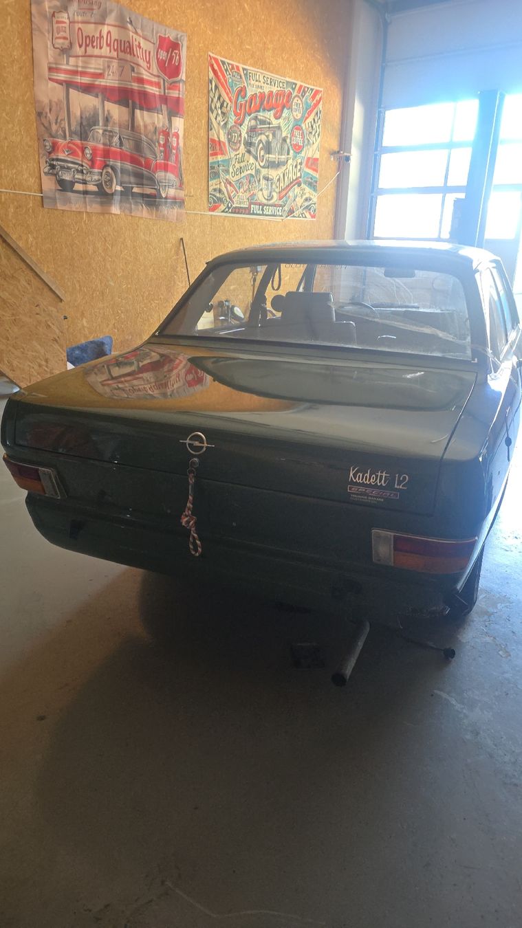 Opel Automobili: Opel Kadett B – Usato da Ibach venduto da Speedrace 5