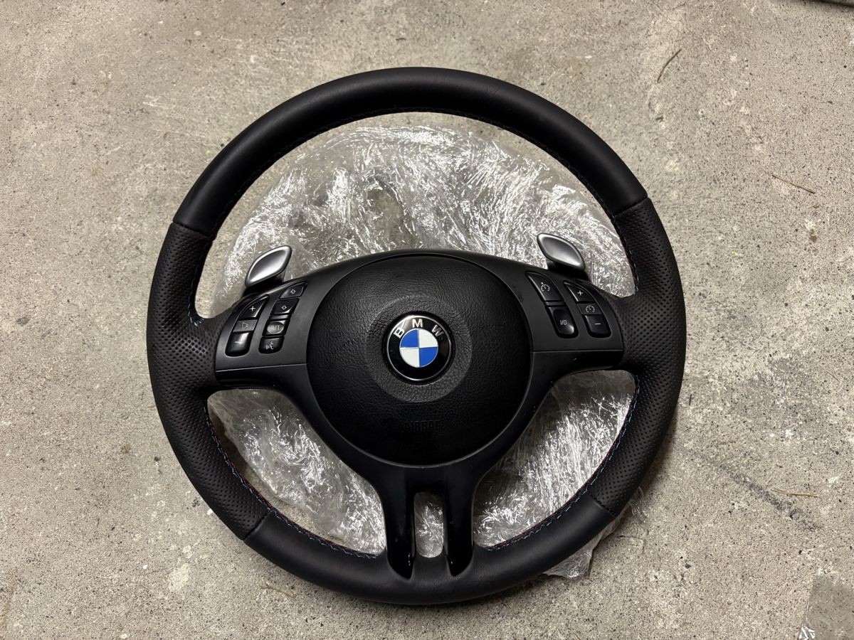 BMW Tutti pezzi di ricambio auto: BMW E46 SMG Lenkrad Neu Bezogen – Usato da Zürich venduto da Bimmer3 1