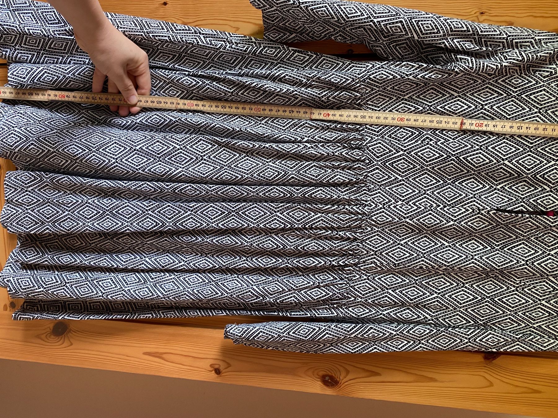 H&M Vestiti: Sommerkleid Gr. 42 – Usato da Klosters venduto da Rigi98 4