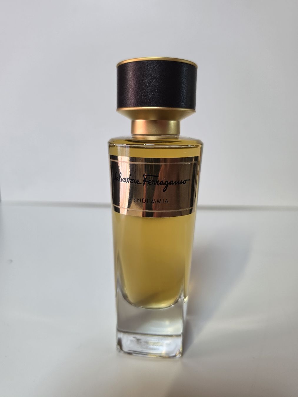Salvatore Ferragamo Profumi & Eau de Toilette: Salvatore Ferragamo Vendemmia Eau de Parfum 100ml – Nuovo (secondo la descrizione) da St. Ursen venduto da kat_g8z5