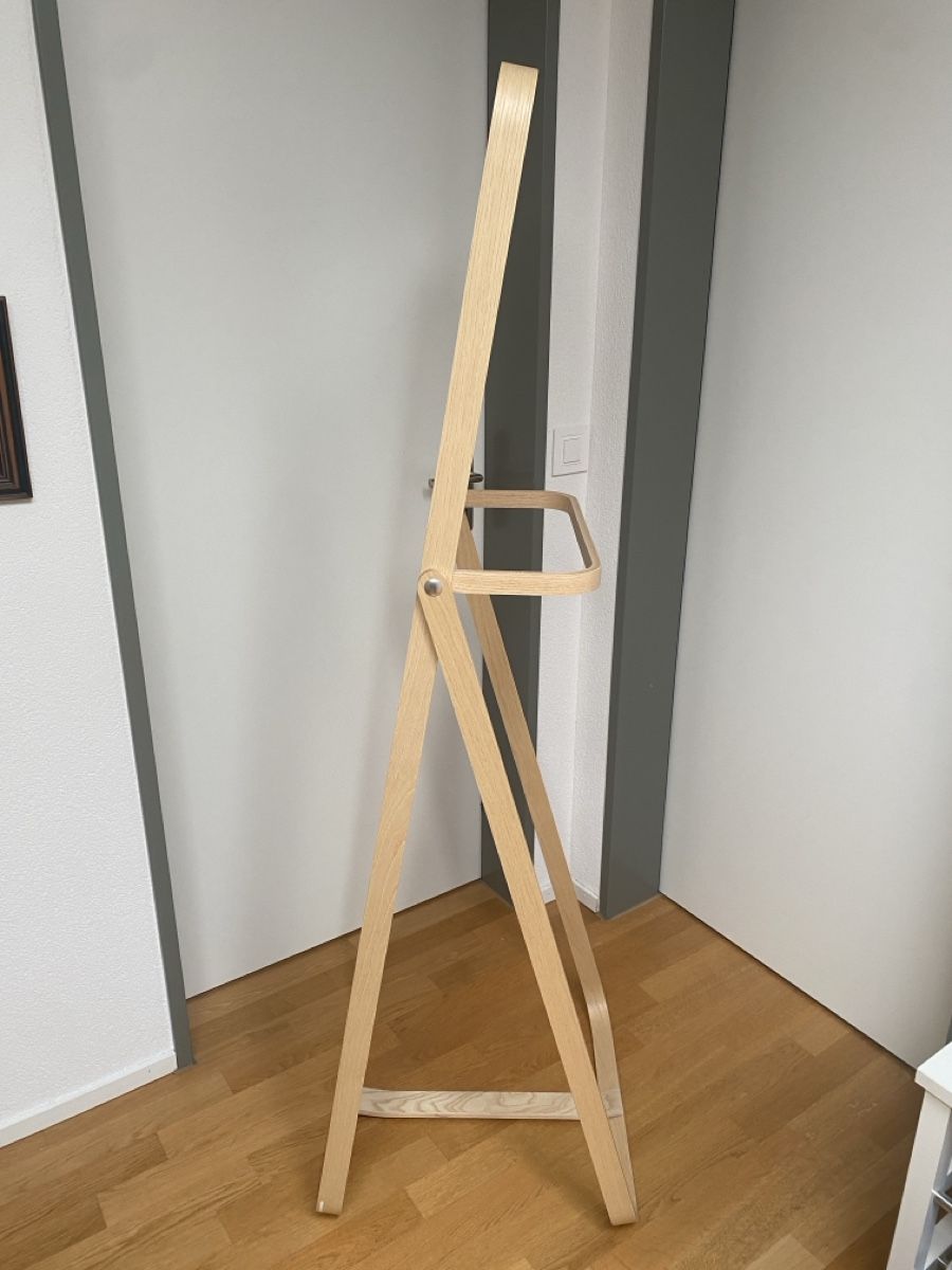 Specchi: IKORNNES ikea standing mirror  – Usato da Rorschach venduto da vil_yt9d 1