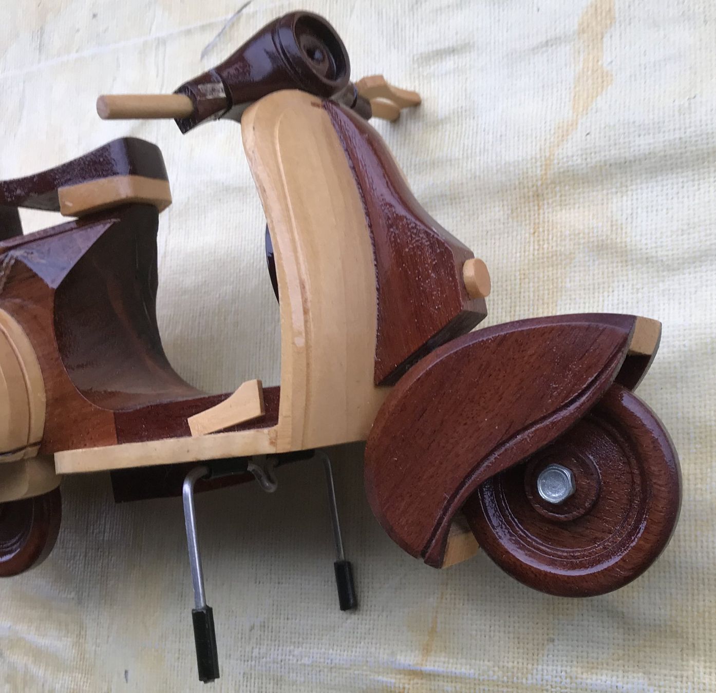 Kit di modellismo & Modellini statici: VESPA AUS HOLZ – Usato da Ostermundigen venduto da wini63 4
