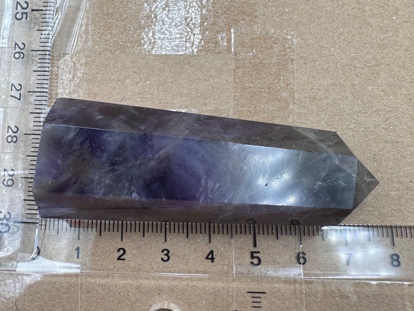 Minerali & Pietre curative: Chevron Traum Amethyst Obelisk, Spitze – Nuovo e nell'imballaggio originale da Männedorf venduto da Handschmeichler 2