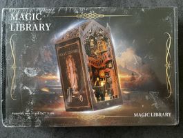 Zauberhafte Magic Library Modellbausatz, neu & versiegelt!