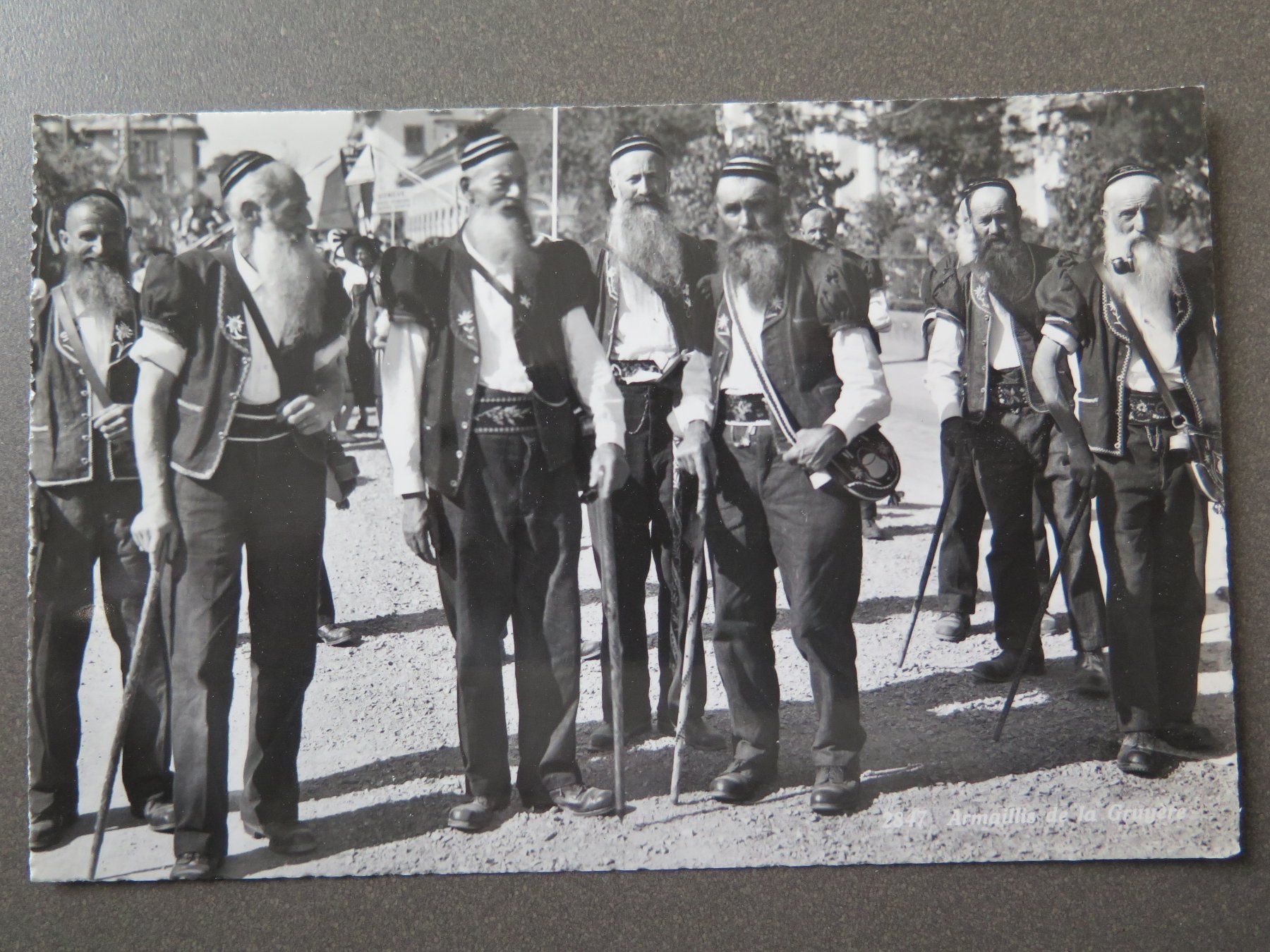 Cartoline postali: ARMAILLIS DE LA GRUYÈRE – Usato da Wittenbach venduto da lipasal