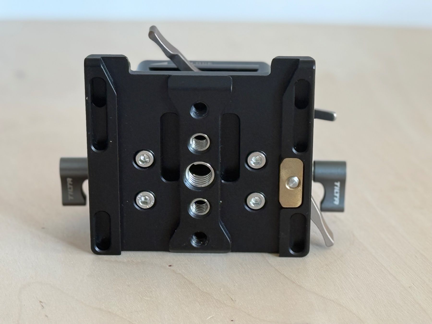 Altri Accessori: Tilta 15mm LWS Baseplate Type I – Usato da Solothurn venduto da omtara 3