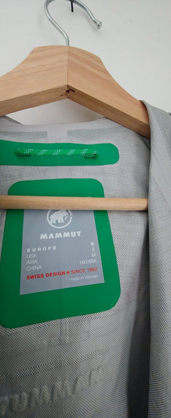 Mammut Giacche: Mammut Alto Light HS - Taille S – Usato da Fribourg venduto da cov_5s7x 7