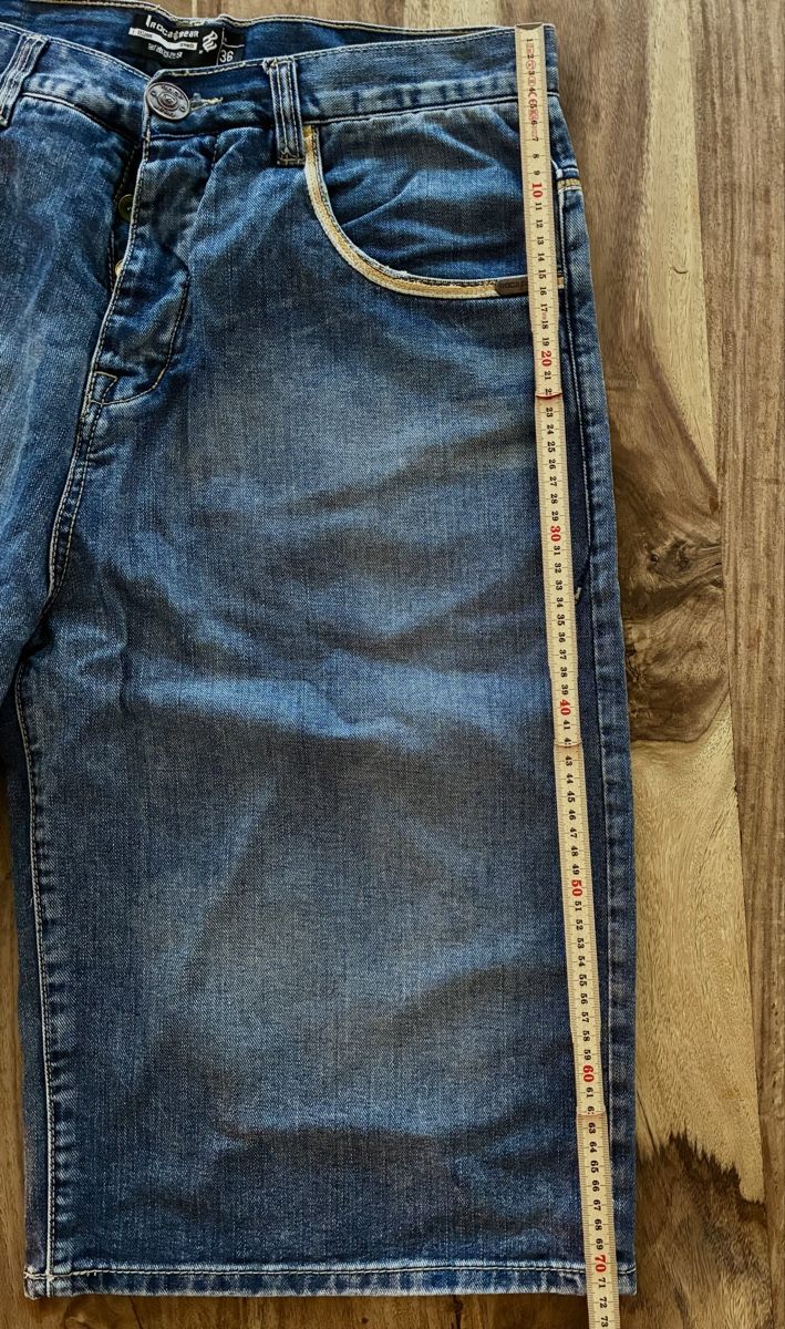 Jeans: Roca Wear Kurze Jeanshose – Gebraucht aus Ittigen von Ganjaiii 5