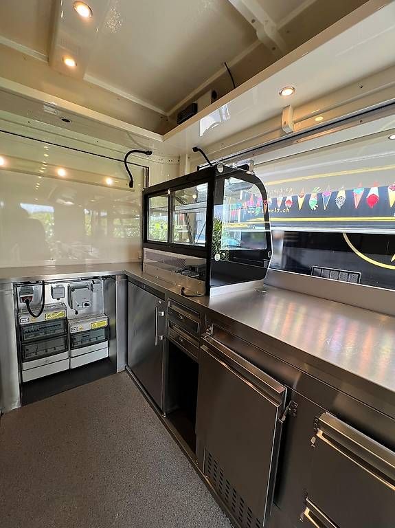 Remorques: Food Trailer RoadRunner550  – D'occasion à Gerlafingen par Label7_ch 3