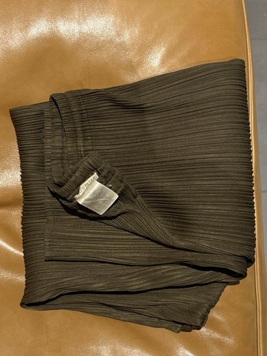 Issey Miyake Pantalons: issey miyake pant – D'occasion à Frauenfeld par Classiclover 4