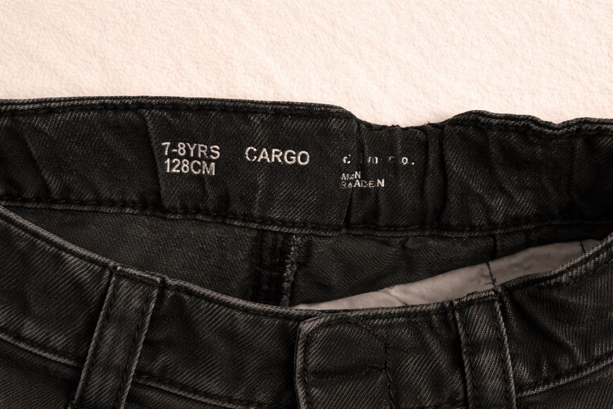 Jeans: PANTALON CARGO ENFANT NOIR – Nuovo (secondo la descrizione) da Lausanne venduto da mar_6snp 3