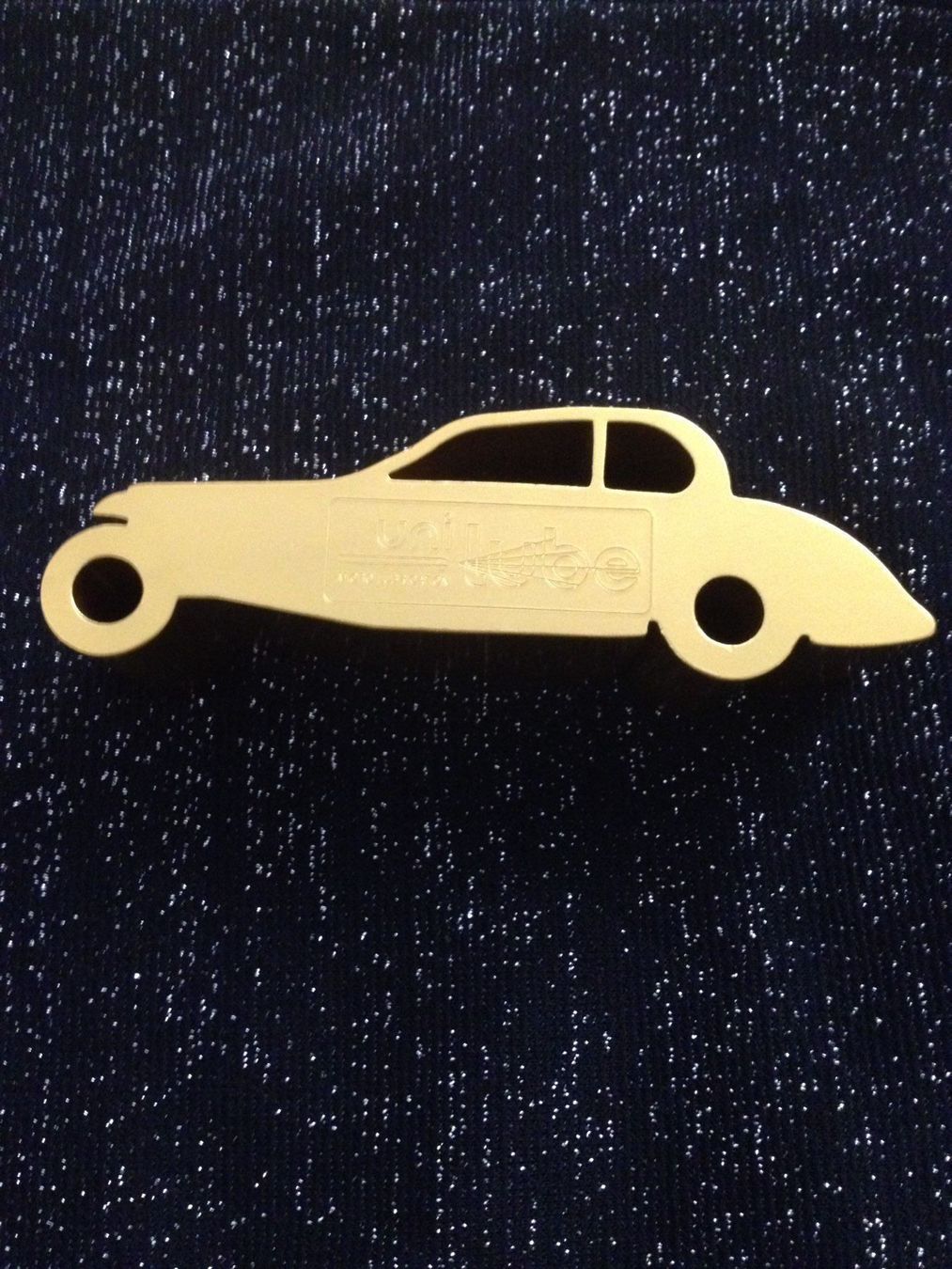 Veicoli per bambini: Auto Bugatti aus Aluminium goldig CHF 0,50 – Nuovo (secondo la descrizione) da Siegershausen venduto da Bubsi83