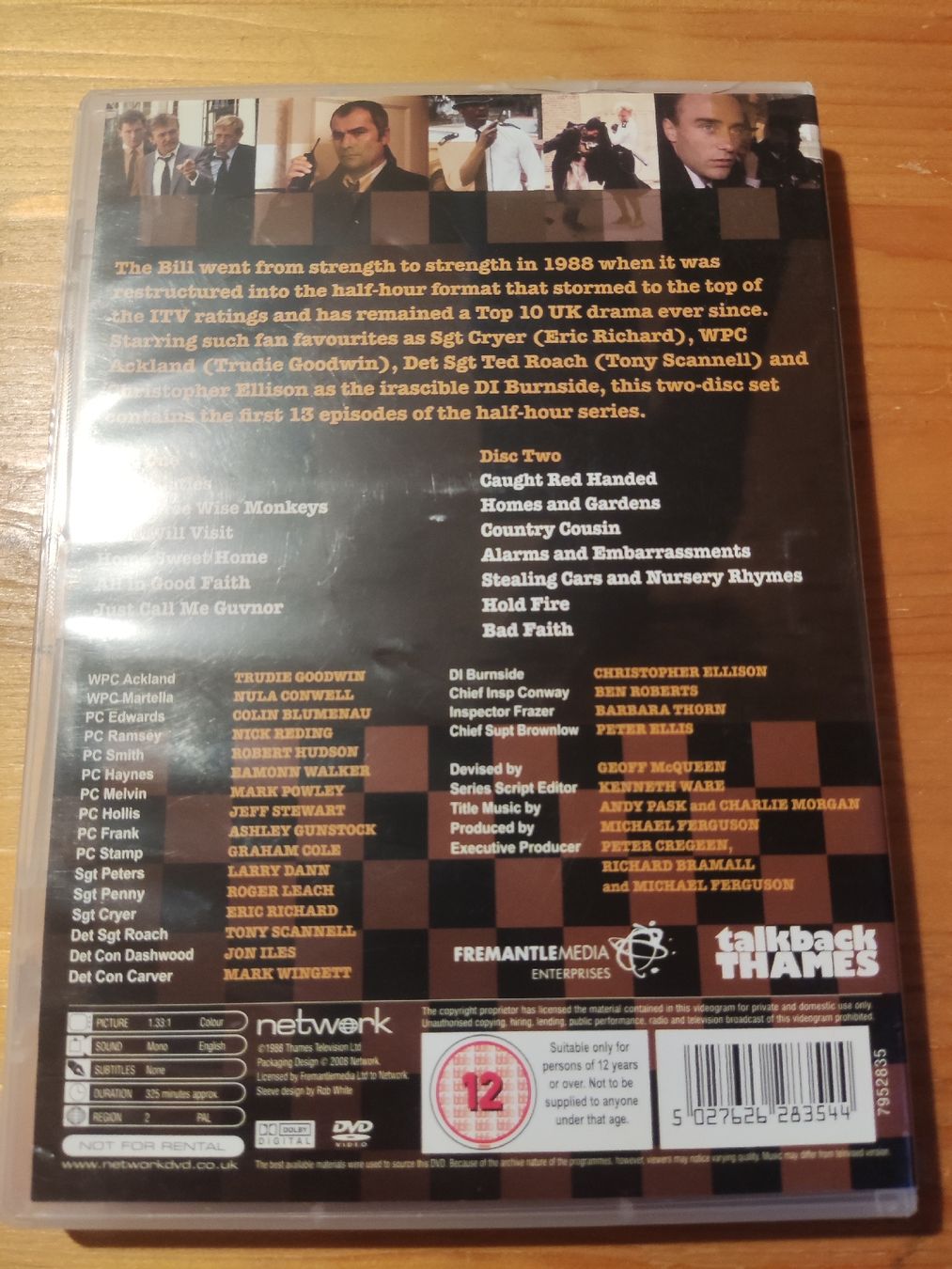 Tutti i DVDs: The Bill - Volume One - 2 Disc Set (DVD) – Usato da Oberembrach venduto da giu_7ksd 1
