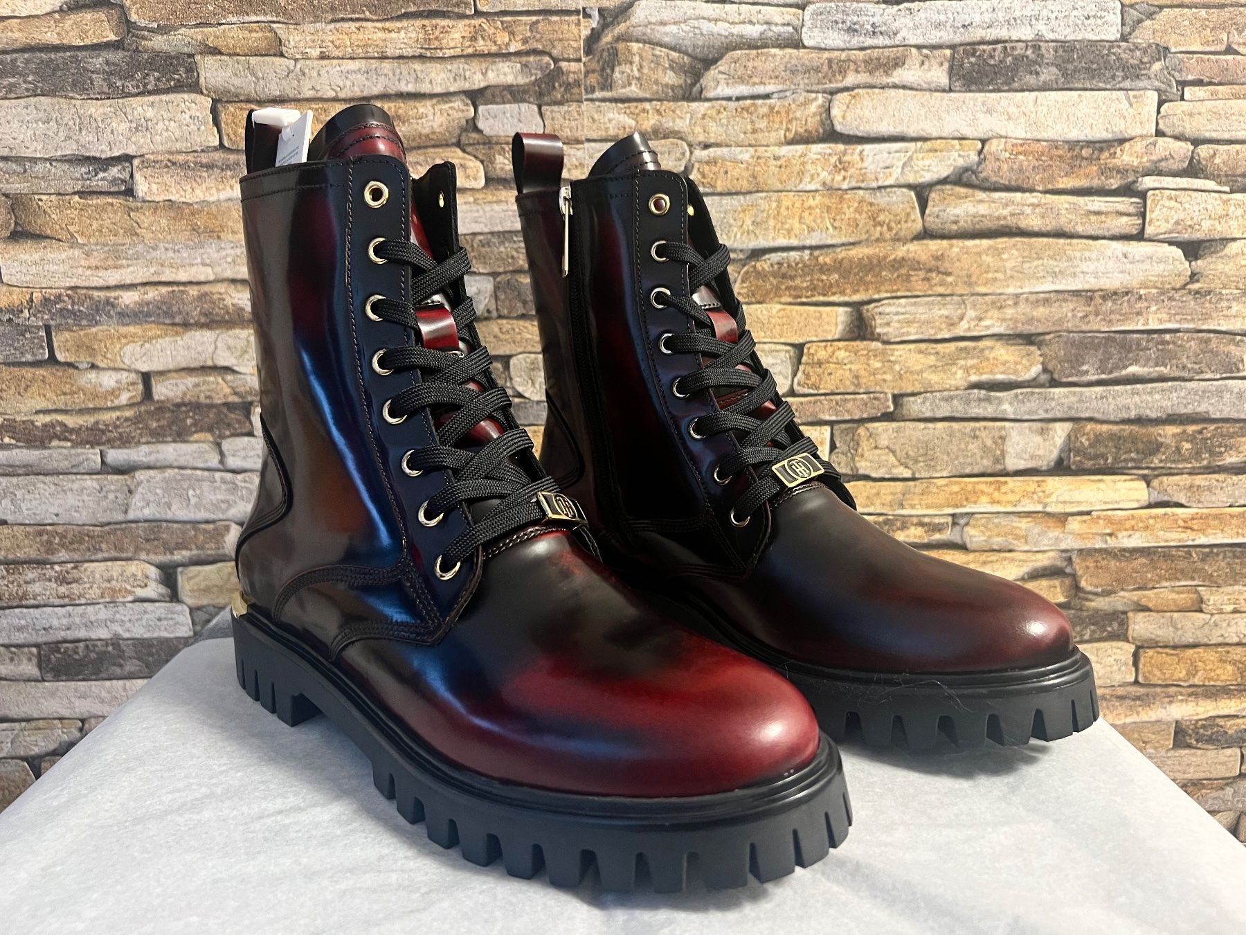 Tommy Hilfiger Scarpe da donna: Tommy Hilfiger Polished Lace Up Gr. 41 – Nuovo e nell'imballaggio originale da Bern venduto da No1e 4