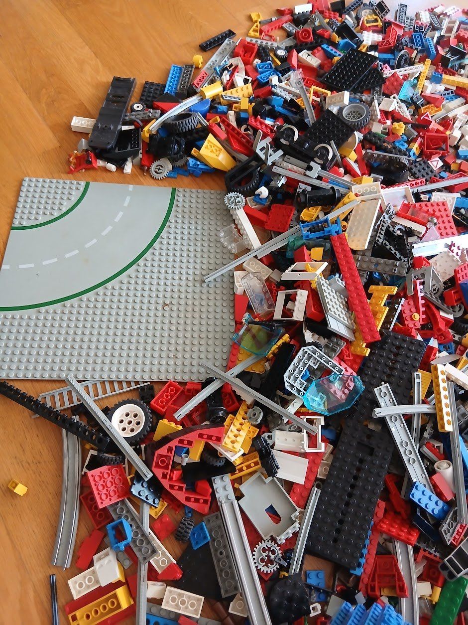 Lego Jouets: Lego Classic 9KG – D'occasion à Dübendorf par Fip05 3