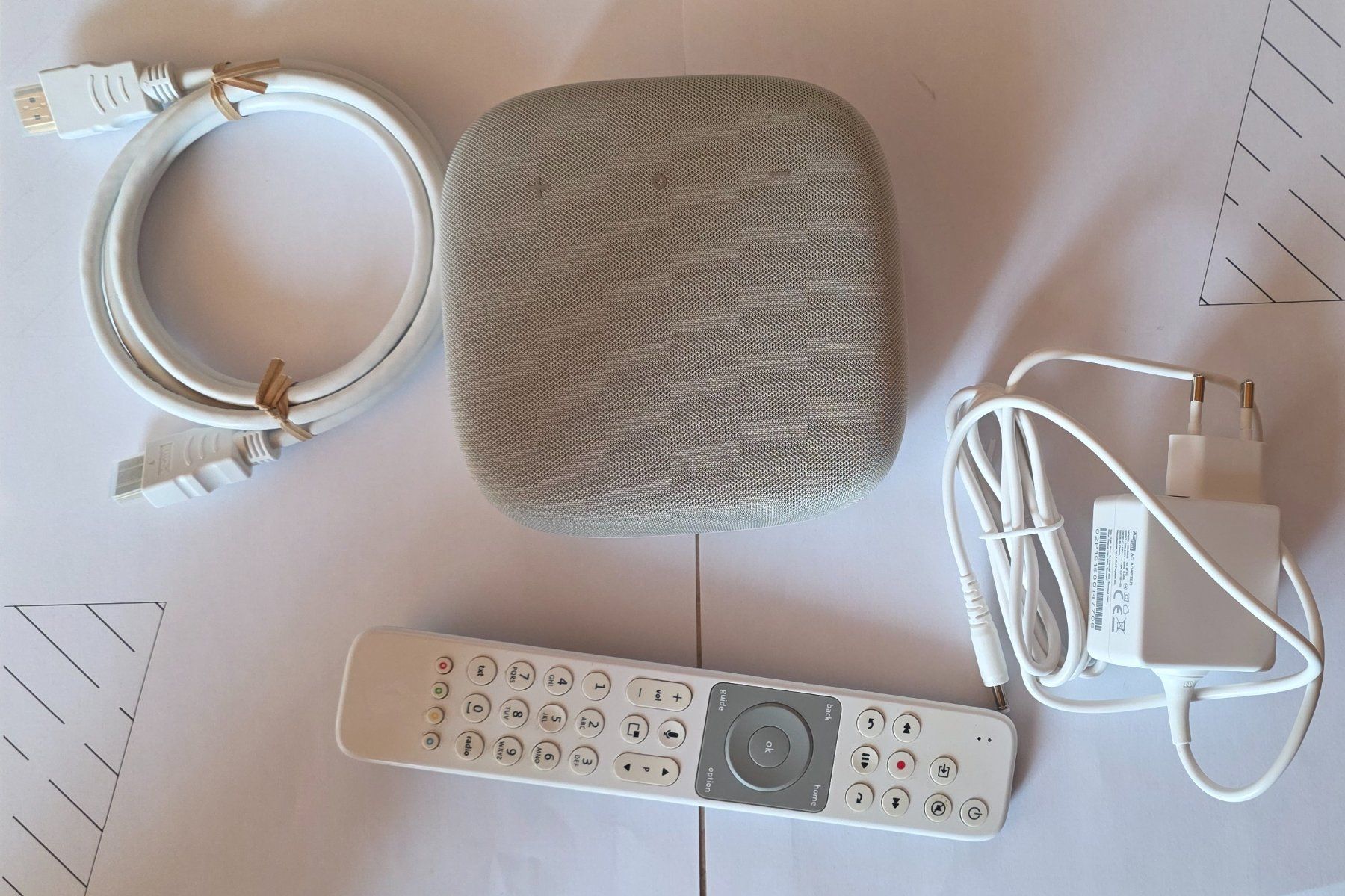 Ricevitori: Tv box IP2000 swisscom – Usato da La Cure venduto da Swiss_glider