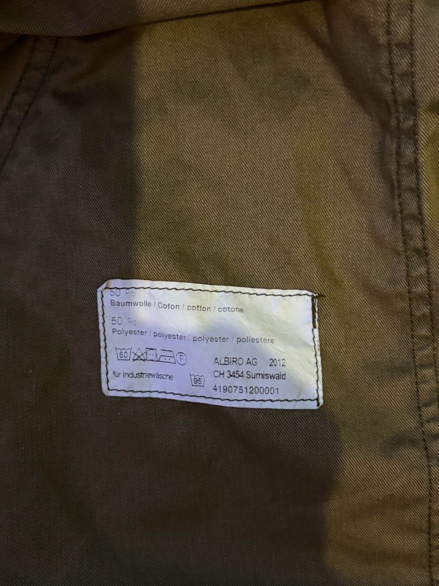 Schweizer Armee Uniformi: TAZ 90 Jacke Tenü C Gr. 48B – Usato da Chur venduto da VictorVance 2