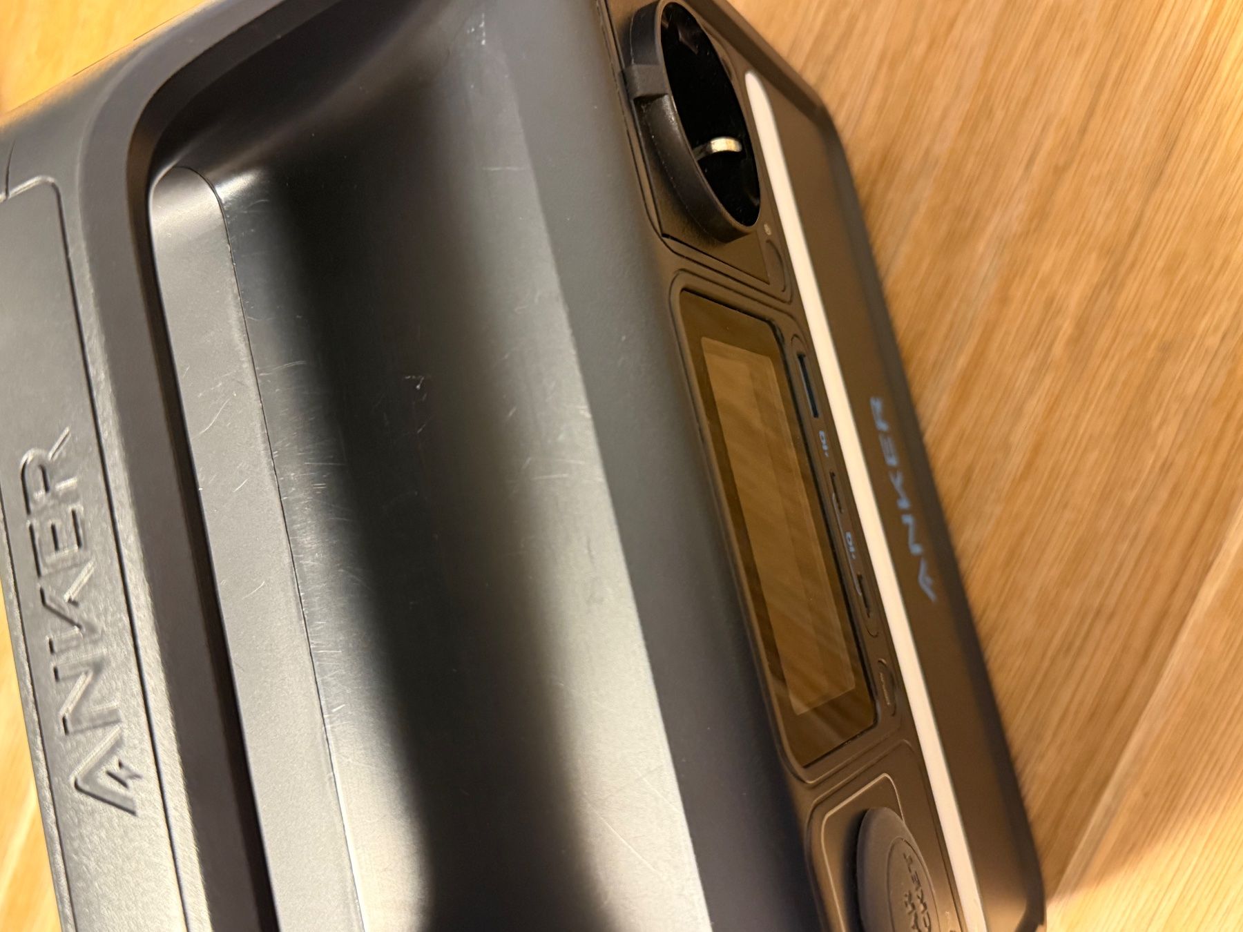 Caricatori & Batterie: Anker Solix 522 Powerstation – Nuovo (secondo la descrizione) da Riehen venduto da mau_5mq9 5