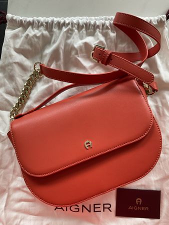 neue Aigner Umhängetasche