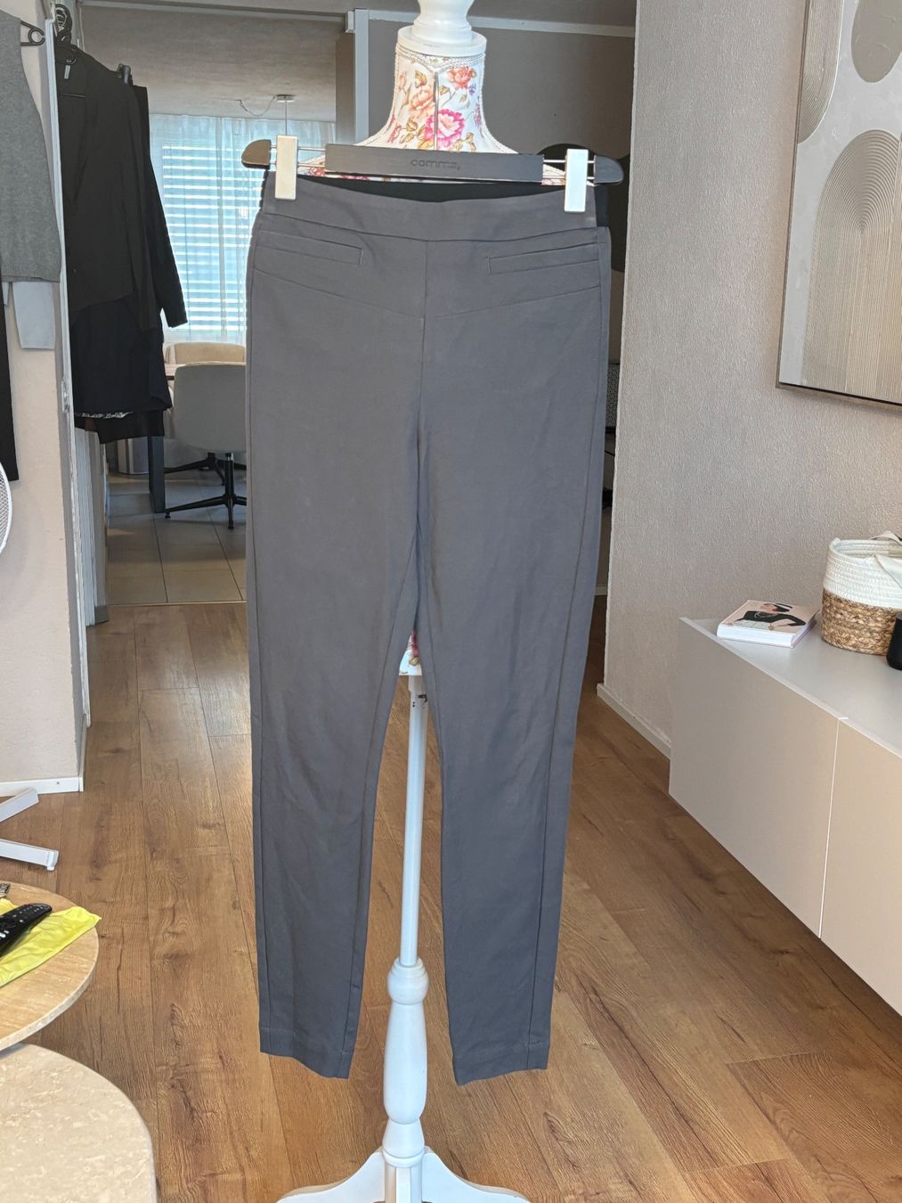 Lanius Pantaloni: Lanius Hose Baumwolle – Usato da St. Margrethen SG venduto da dijanaO