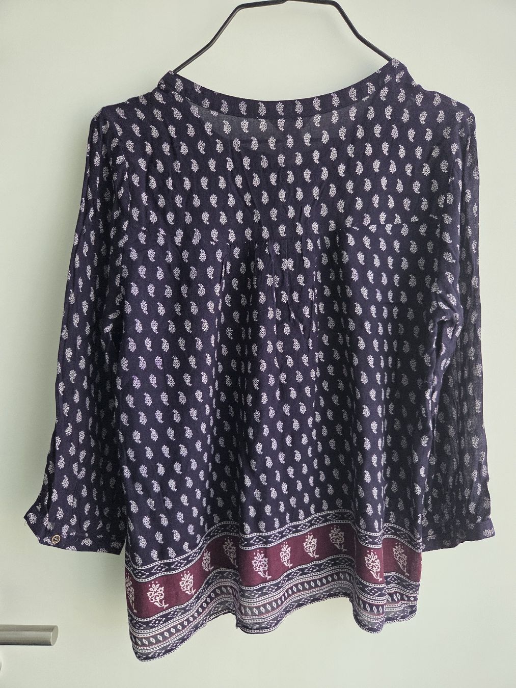 Blusen: Schöne Bluse Gr. S – Gebraucht aus Kriens von ..stx.. 1