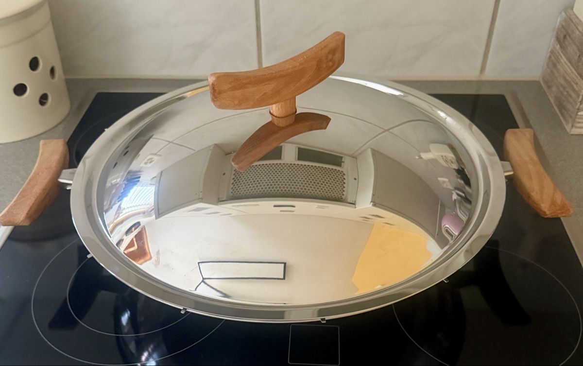 Poêles: Wok Marke Spring – D'occasion à Mastrils par Laura8sevilla