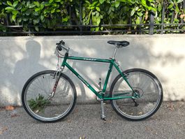 California 90s steel MTB 26", DAMAGED (bent rear triangle)