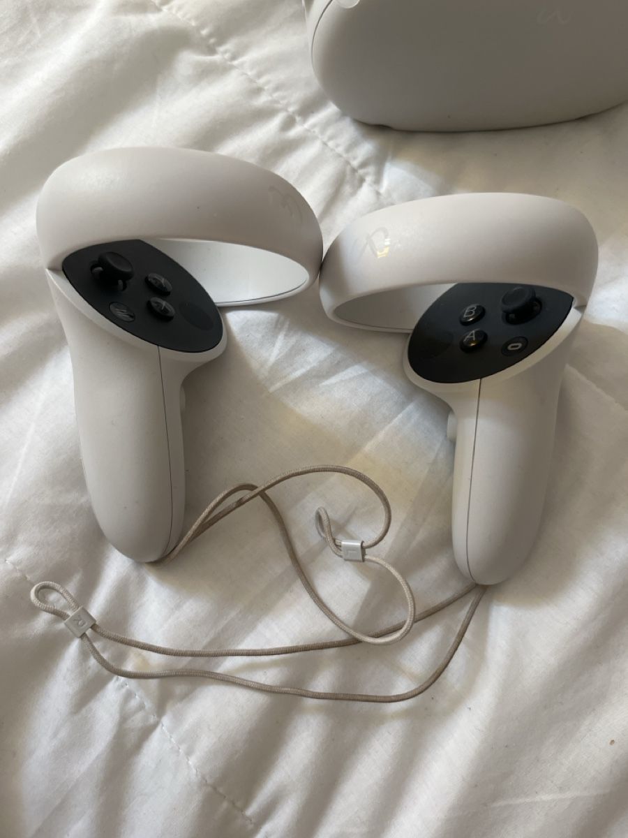 Meta VR Brille: Oculus quest 2 128GB – Gebraucht aus Kriens von tie_68g2 1