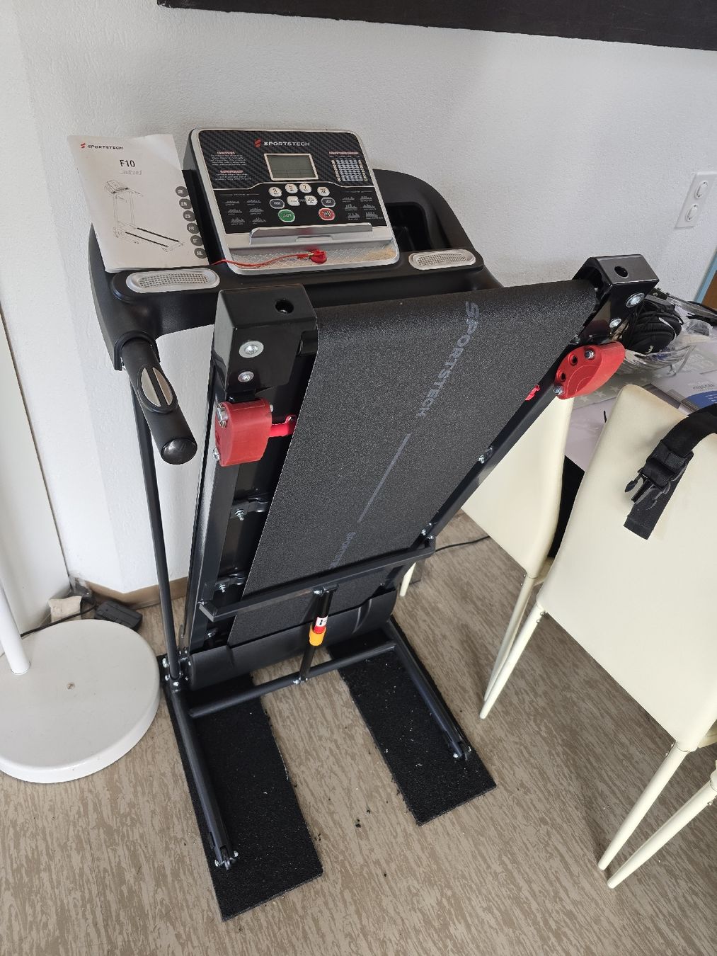 Hometrainer: Laufband Sportstech – Usato da Boswil venduto da RobHerst 5