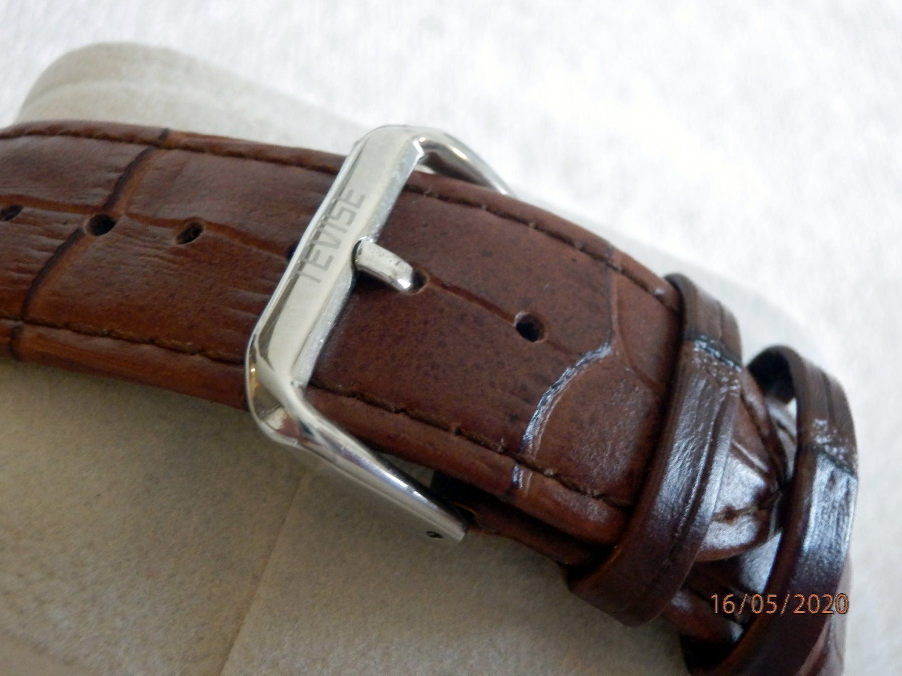 Uhren: Chronograph, Tevise, 42mm mit viel Deko. – Gebraucht aus Ueberstorf von dinbau 3