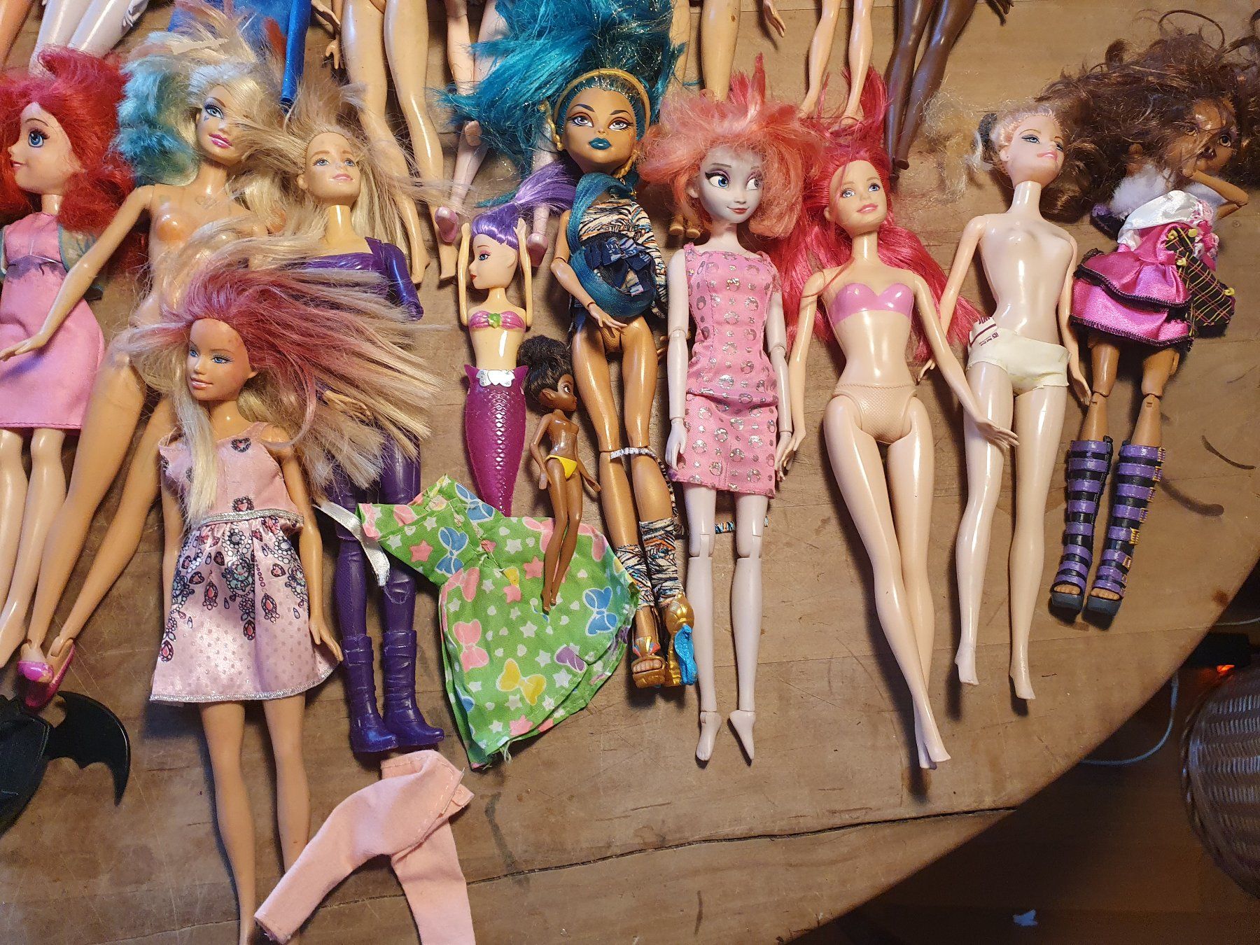 Bambole: Barbiepuppensammlung – Usato da Zürich venduto da loosebone 4