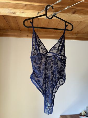 Damen Body Spitze Dunkelblau Grösse M neu
