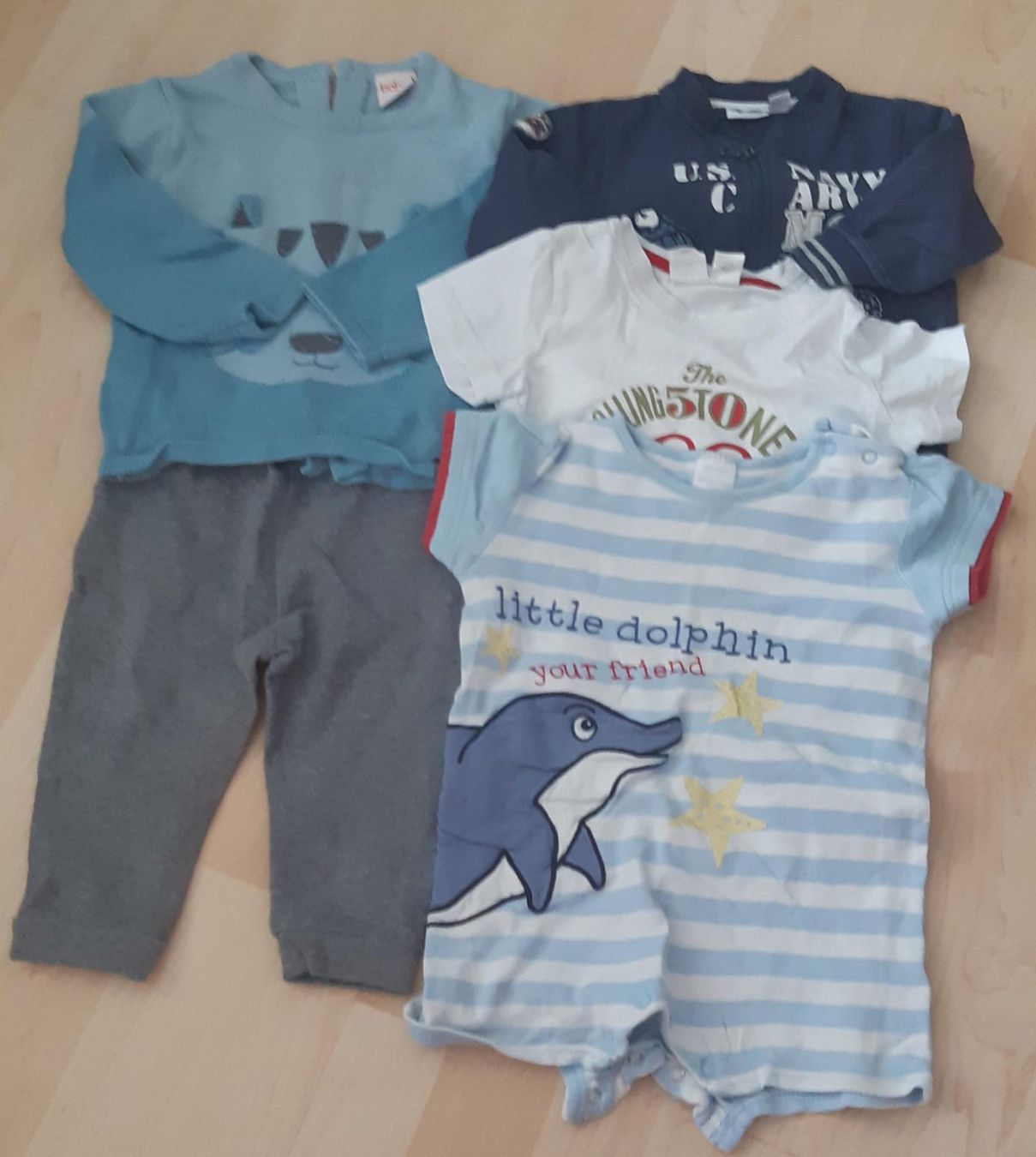 Lotti & Set di vestiti: Junge Kleiderpaket, Gr. 74-80, 5 stk. – Usato da sachseln venduto da soficool