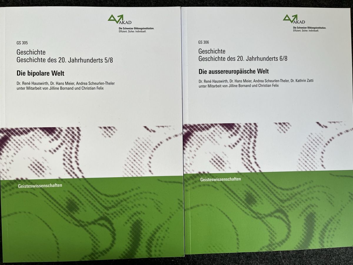 Livres: Geschichte Akad – D'occasion à LUZERN par Zhin369