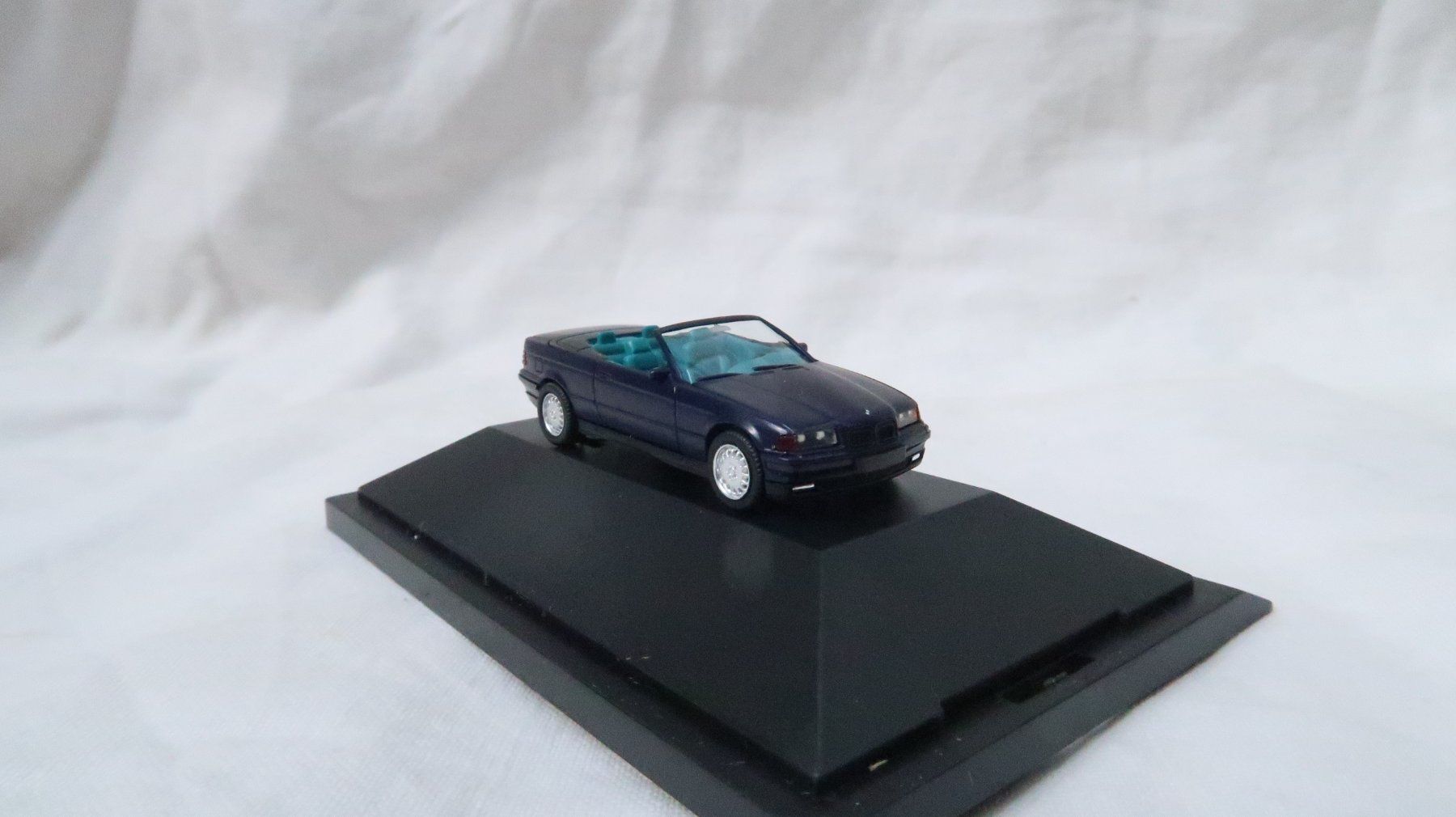 Herpa Modellautos: Herpa BMW 325i Cabrio – Neu (gemäss Beschreibung) aus Muttenz von Laeckerlihamschter 4