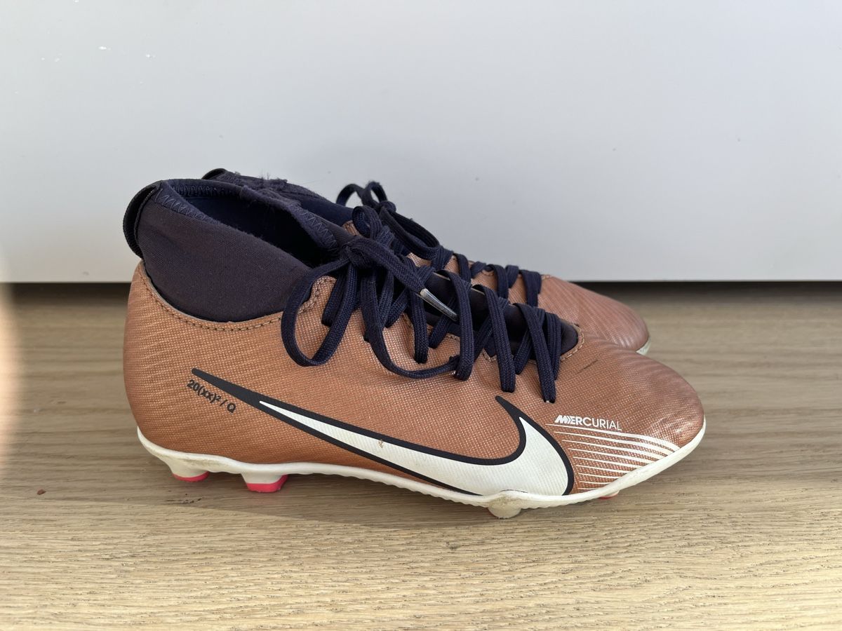 Nike Scarpe per ragazzi: Fussballschuhe Kind Nike – Usato da Wetzikon ZH venduto da joc_p8jn 4