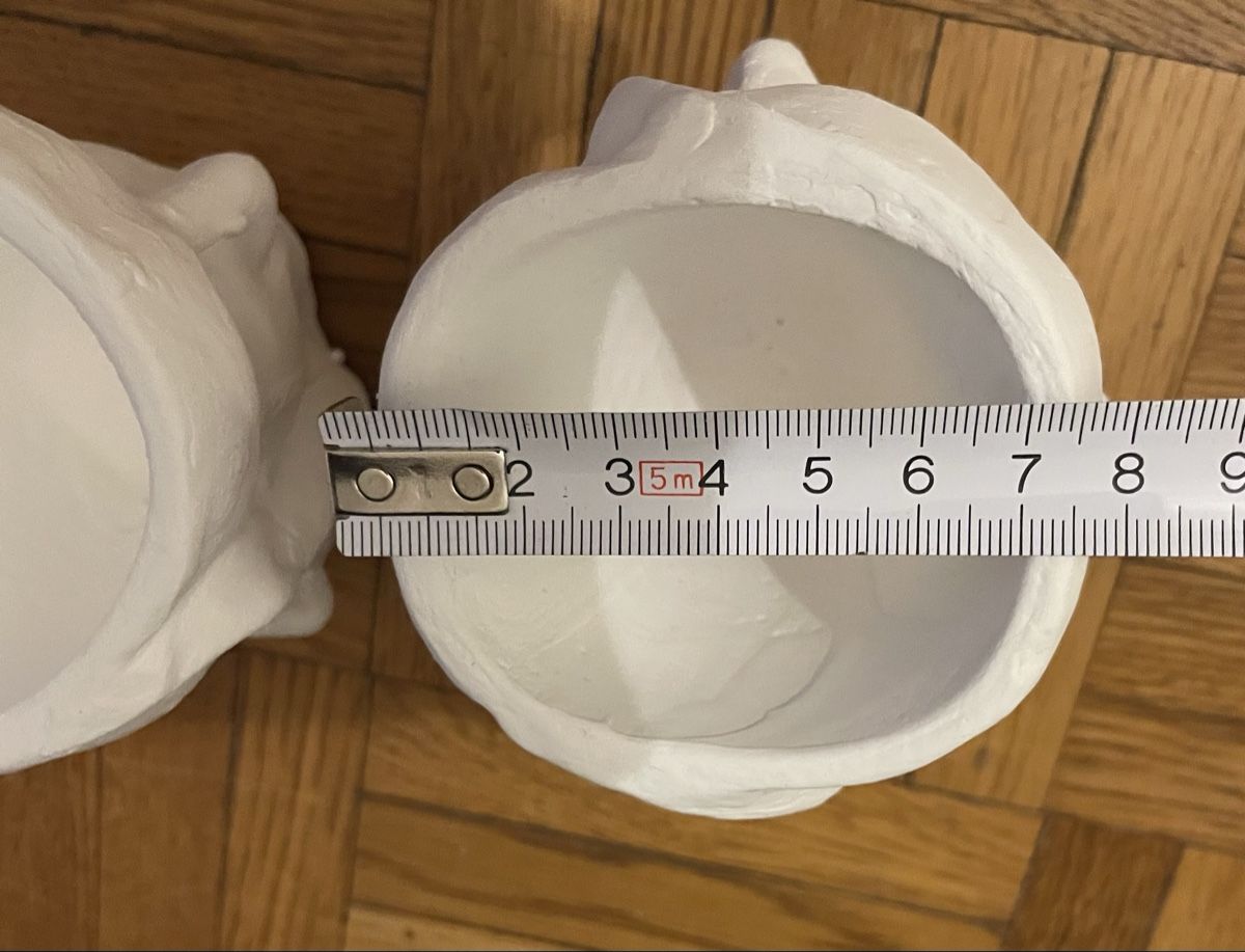 Pentole: Zwei Übertopf Töpfe mit Gesicht Relief, Deko, – Nuovo e nell'imballaggio originale da Au ZH venduto da Jaggy4 4