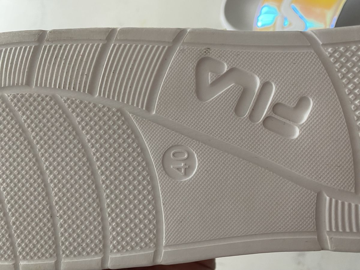 Scarpe da donna: Fila Badeschlappen, neu! – Nuovo (secondo la descrizione) da Gossau ZH venduto da Lavinia07 1