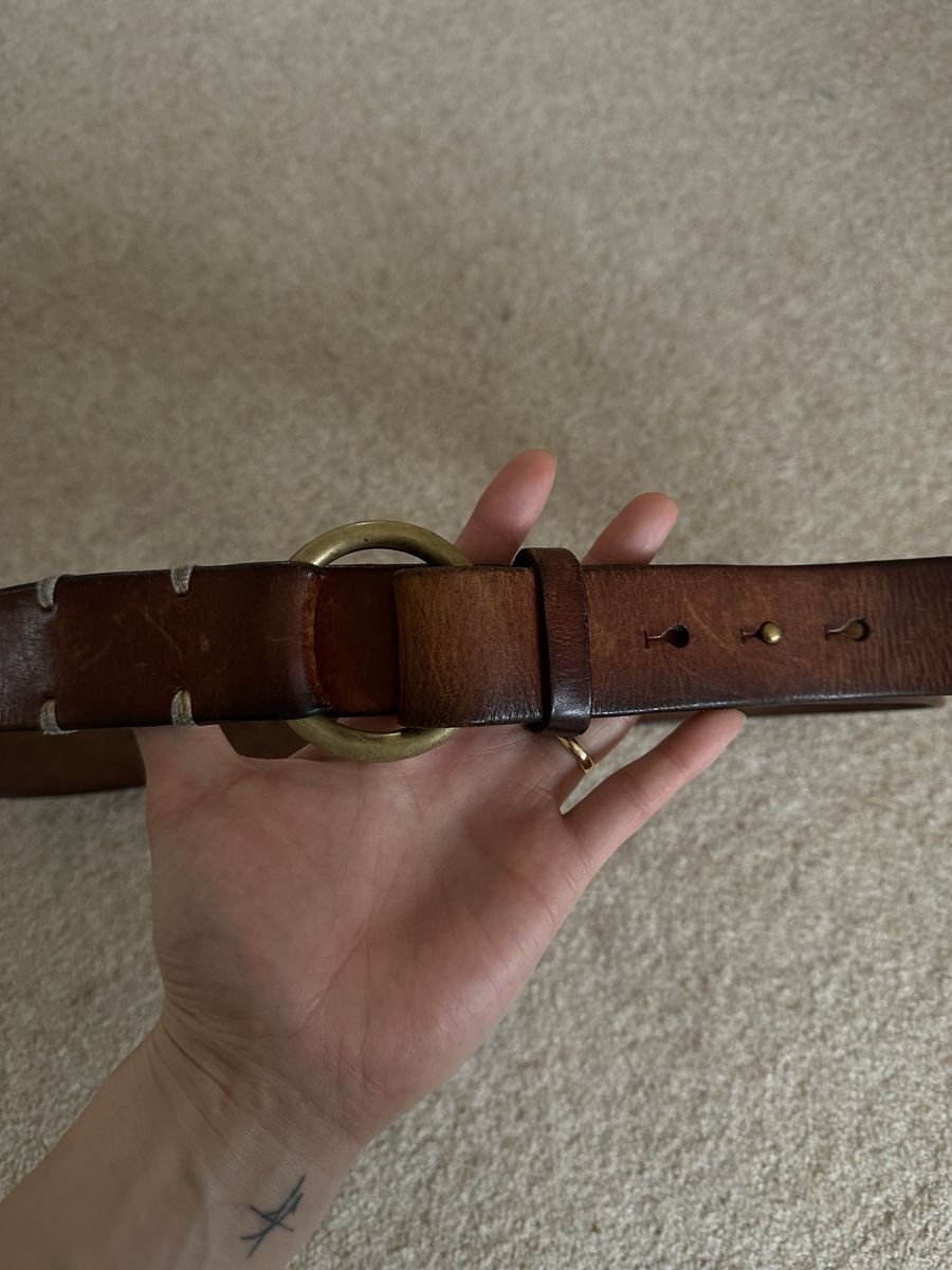 Cinture: Avirex Brown Leather Belt With Circle Buckle – Usato da Blonay venduto da sae_6sgw