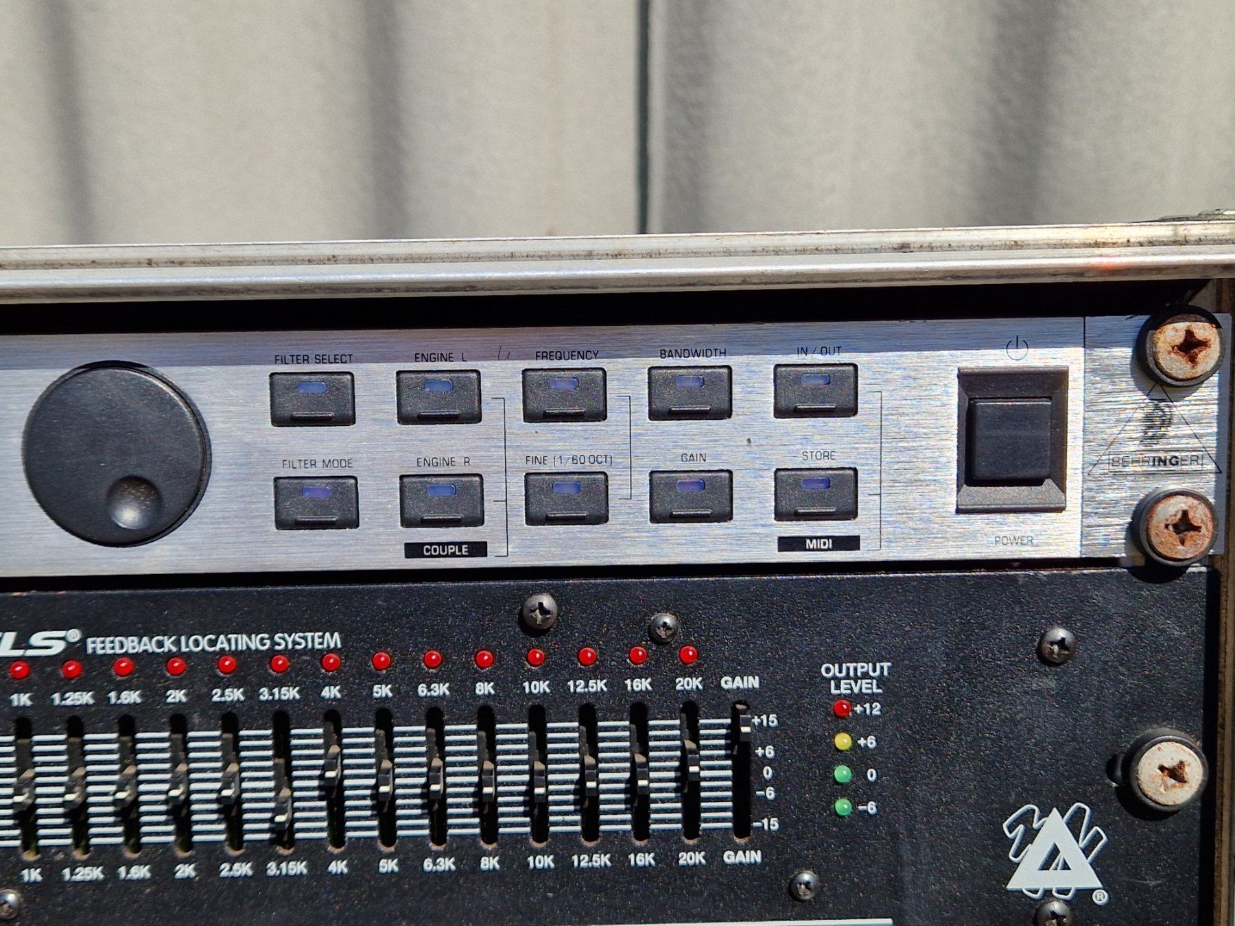 Peavey Equalizzatori: PA Flight-Case mit Effectgeräten Peavey 231 Eq+ Feedb.dest – Usato da Wädenswil venduto da tome70 7