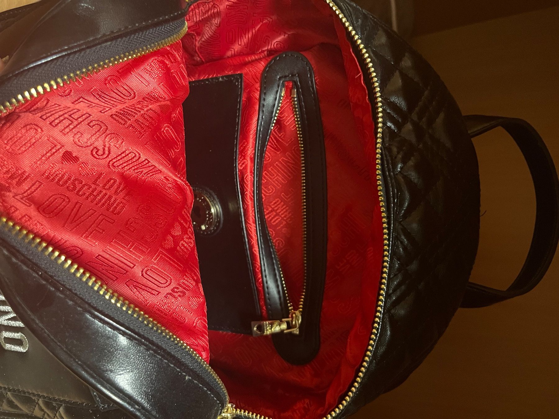 Moschino Zaini: Moschino Rucksack – Usato da Stalden VS venduto da Beigeballerina 1